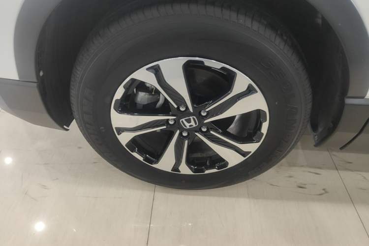 Used Honda CR-V 2021 240TURBO CVT 2WD Comfort Version Left Front Wheel Hub