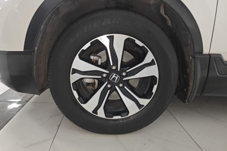Used Honda CR-V 2021 240TURBO CVT 2WD Comfort Version Left Front Wheel Hub