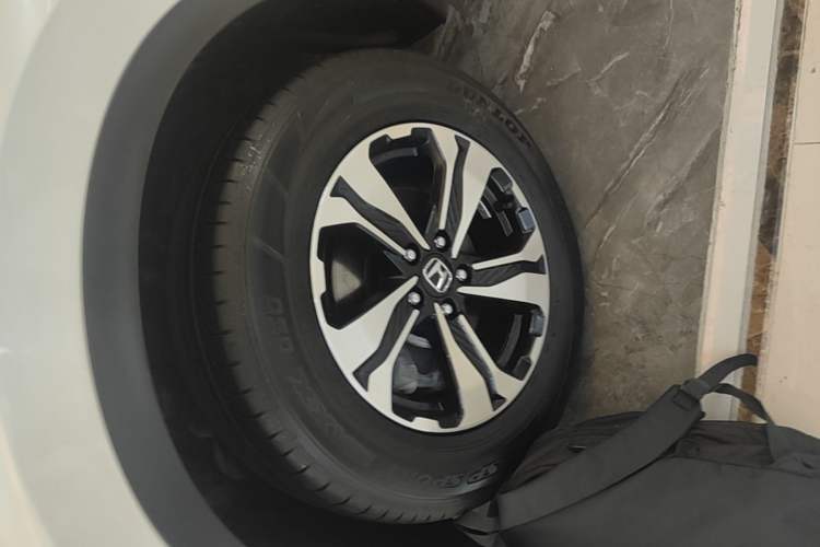 Used Honda CR-V 2021 240TURBO CVT Four-Wheel Drive Luxury Edition Left Front Wheel Hub