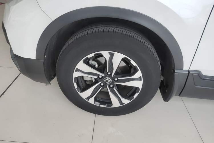 Used Honda CR-V 2021 240TURBO CVT 2WD Comfort Version Left Front Wheel Hub
