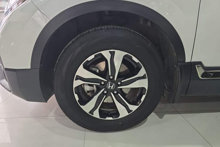 Used Honda CR-V 2021 240TURBO CVT 2WD Comfort Version Left Front Wheel Hub