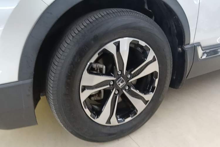 Used Honda CR-V 2021 240TURBO CVT 2WD Fashion Edition Left Front Wheel Hub