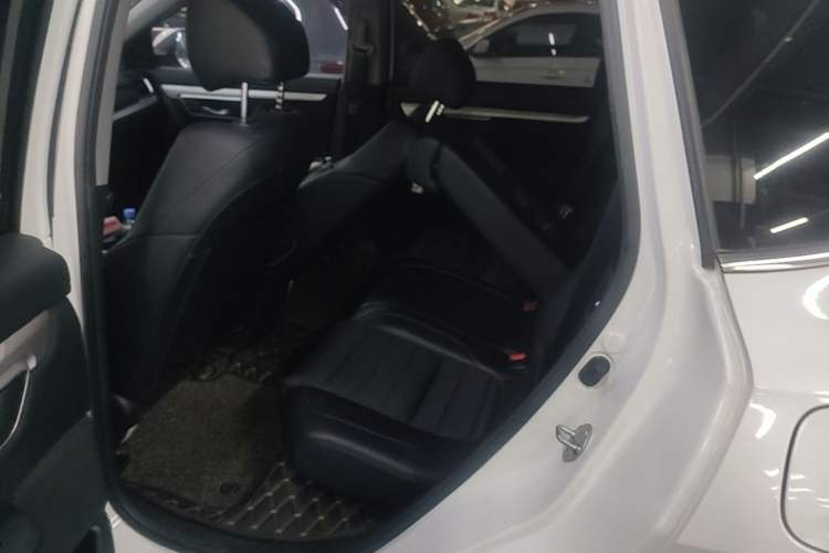Used Honda CR-V 2021 240TURBO CVT Two-Wheel Drive Urban Edition Left Rear Seat