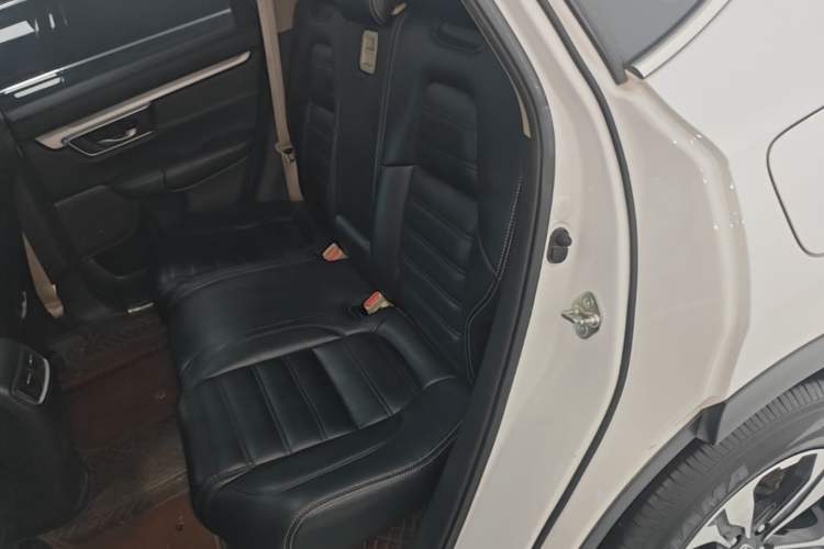 Used Honda CR-V 2021 240TURBO CVT 2WD Comfort Version Left Rear Seat