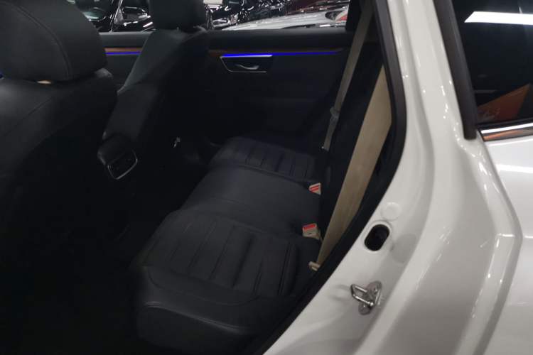 Used Honda CR-V 2021 240TURBO CVT 2WD Comfort Version Left Rear Seat