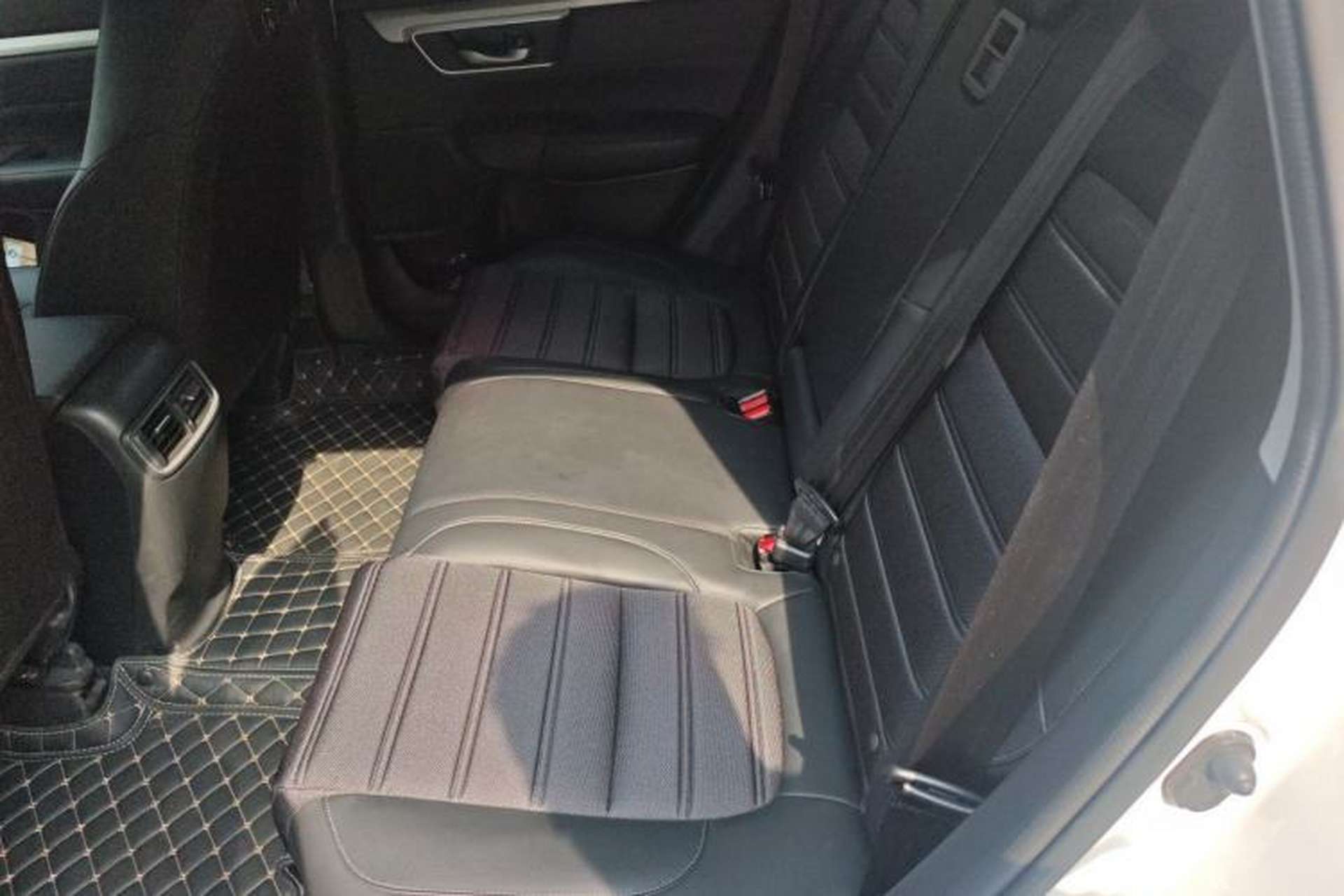 Used Honda CR-V 2021 240TURBO CVT Two-Wheel Drive Urban Edition Left Rear Seat