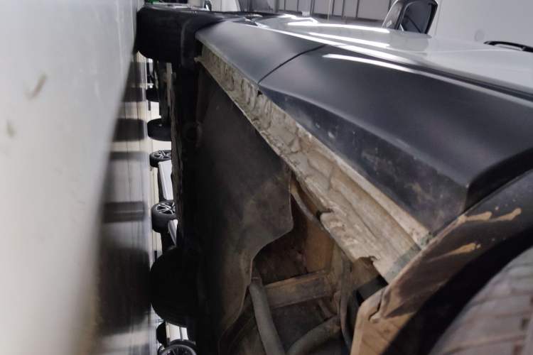Used Honda CR-V 2021 240TURBO CVT Two-Wheel Drive Urban Edition Left Side Sill
