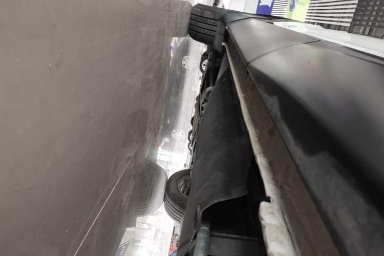 Used Honda CR-V 2021 240TURBO CVT 2WD Comfort Version Left Side Sill