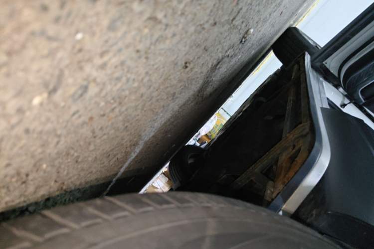 Used Honda CR-V 2021 240TURBO CVT 2WD Comfort Version Left Side Sill