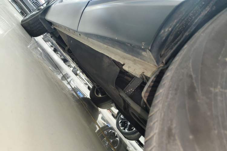 Used Honda CR-V 2021 240TURBO CVT Two-Wheel Drive Urban Edition Left Side Sill