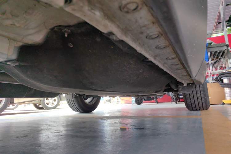 Used Honda CR-V 2021 240TURBO CVT 2WD Comfort Version Left Side Sill