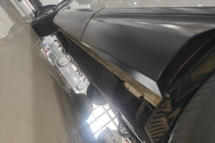 Used Honda CR-V 2021 240TURBO CVT 2WD Comfort Version Left Side Sill