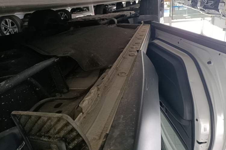 Used Honda CR-V 2021 240TURBO CVT 2WD Fashion Edition Left Side Sill