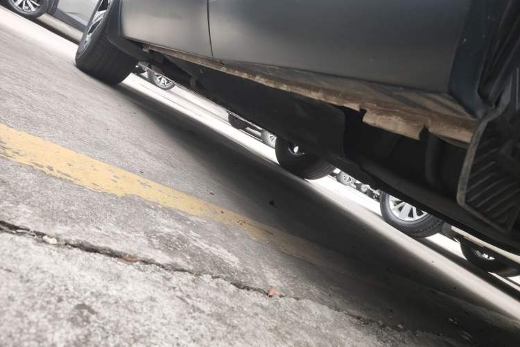 Used Honda CR-V 2021 240TURBO CVT 2WD Comfort Version Left Side Sill