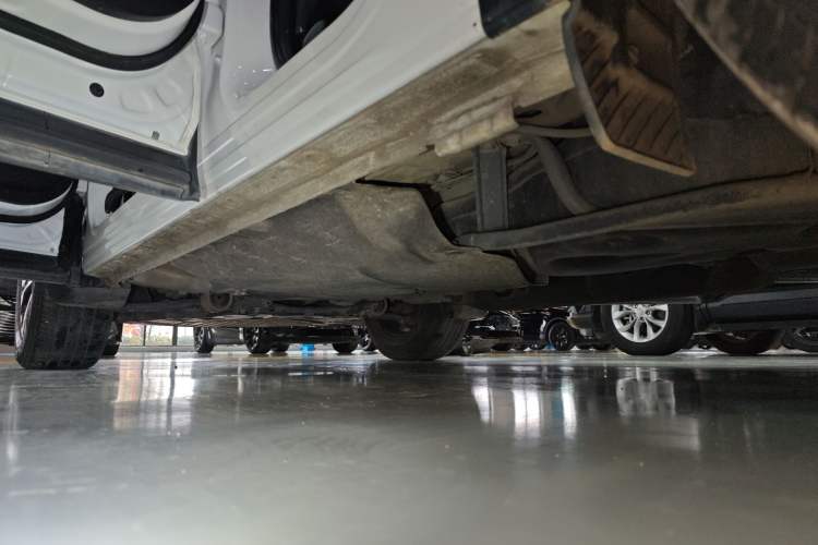 Used Honda CR-V 2021 240TURBO CVT Two-Wheel Drive Urban Edition Left Side Sill