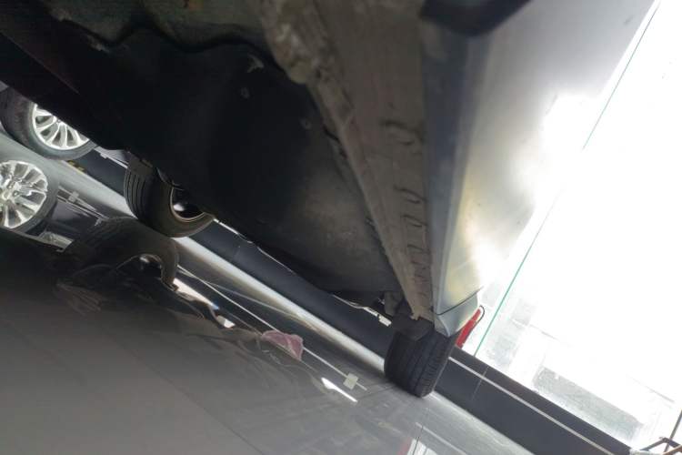 Used Honda CR-V 2021 240TURBO CVT Two-Wheel Drive Urban Edition Left Side Sill