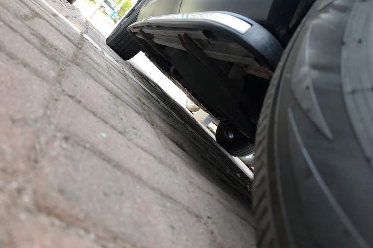 Used Honda CR-V 2021 240TURBO CVT Two-Wheel Drive Urban Edition Left Side Sill