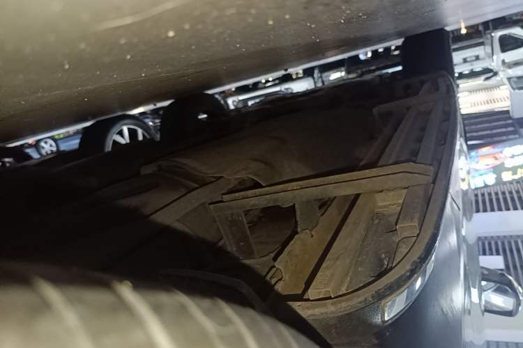 Used Honda CR-V 2021 240TURBO CVT 2WD Comfort Version Left Side Sill