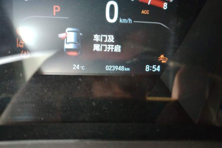 Used Honda CR-V 2021 240TURBO CVT Two-Wheel Drive Urban Edition Odometer Close Up