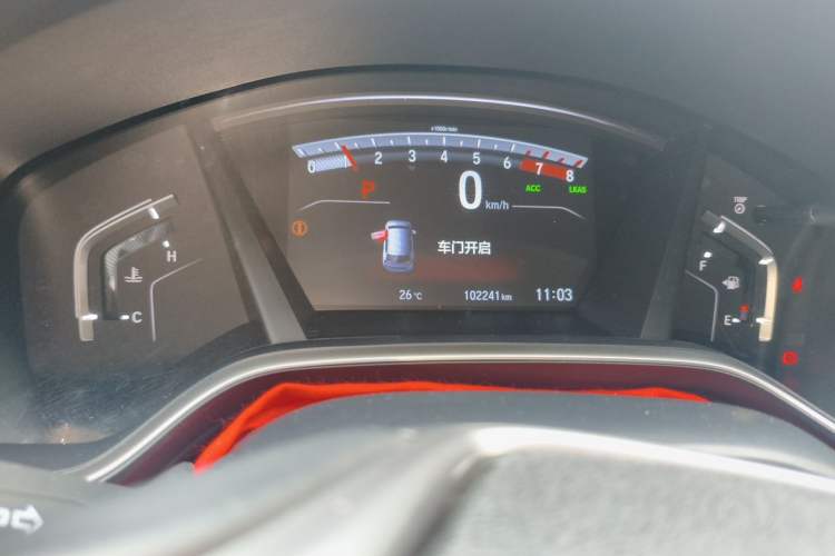 Used Honda CR-V 2021 240TURBO CVT 2WD Fashion Edition Odometer Close Up