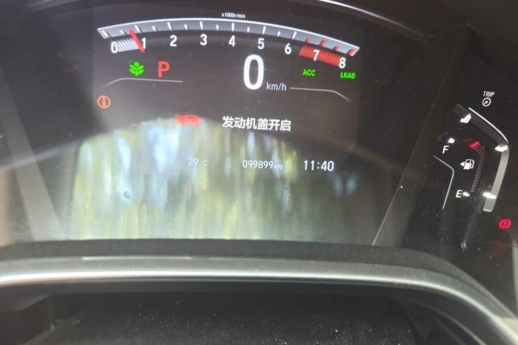 Used Honda CR-V 2021 240TURBO CVT 2WD Fashion Edition Odometer Close Up
