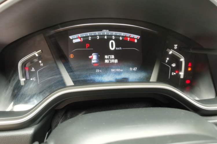 Used Honda CR-V 2021 240TURBO CVT 2WD Fashion Edition Odometer Close Up