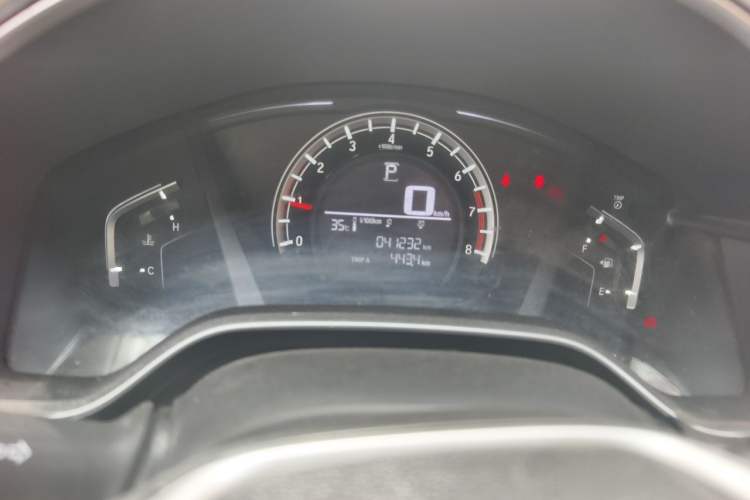 Used Honda CR-V 2021 240TURBO CVT 2WD Comfort Version Odometer Close Up