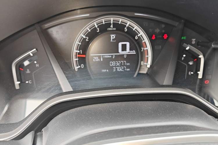 Used Honda CR-V 2021 240TURBO CVT 2WD Comfort Version Odometer Close Up
