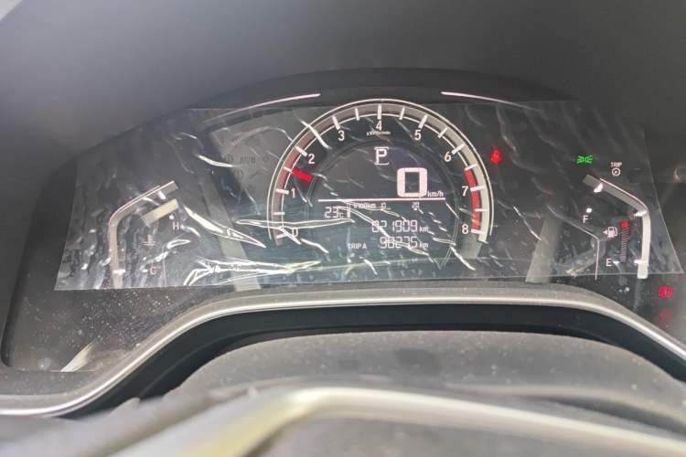Used Honda CR-V 2021 240TURBO CVT 2WD Comfort Version Odometer Close Up