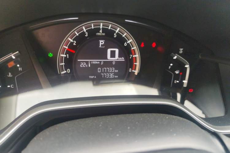 Used Honda CR-V 2021 240TURBO CVT 2WD Comfort Version Odometer Close Up