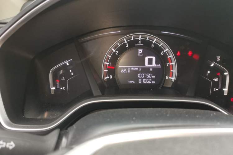 Used Honda CR-V 2021 240TURBO CVT 2WD Comfort Version Odometer Close Up