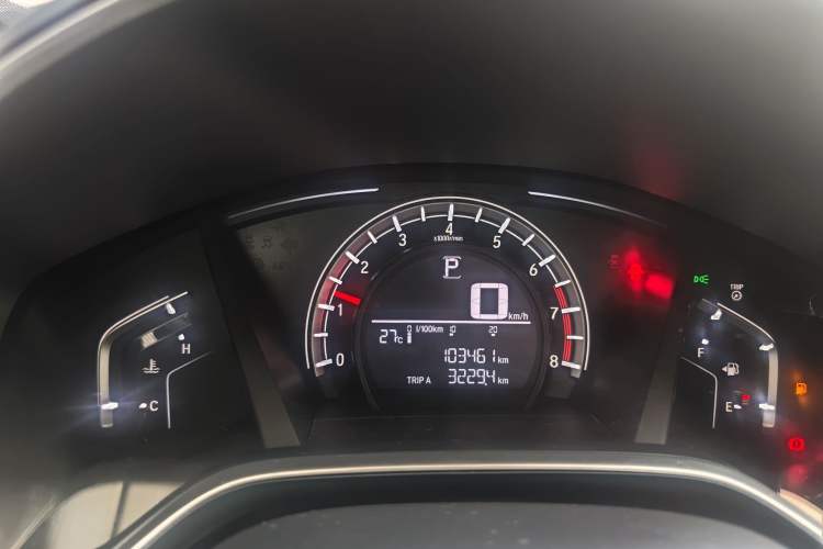 Used Honda CR-V 2021 240TURBO CVT 2WD Comfort Version Odometer Close Up