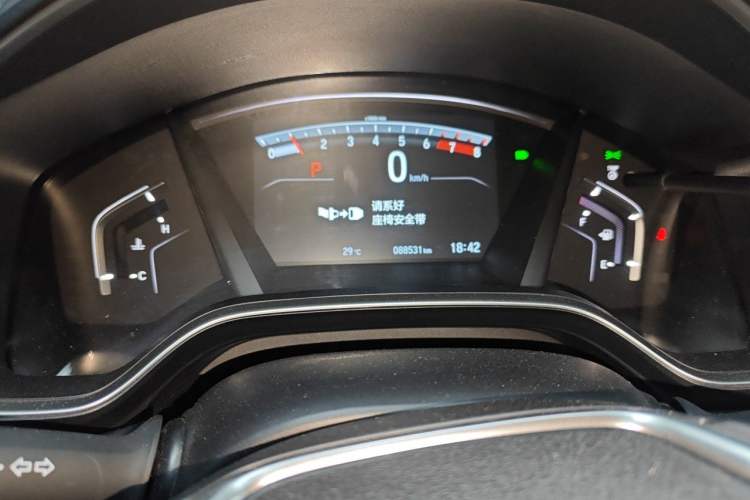 Used Honda CR-V 2021 240TURBO CVT 2WD Fashion Edition Odometer Close Up