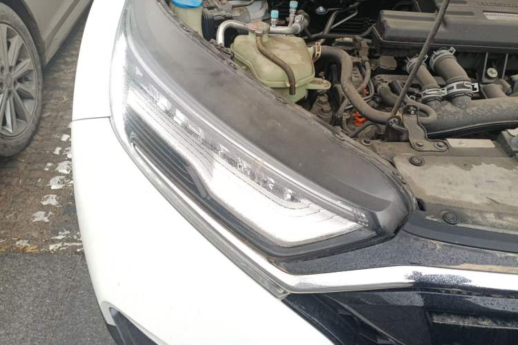 Used Honda CR-V 2021 240TURBO CVT 2WD Comfort Version Right Front Headlight