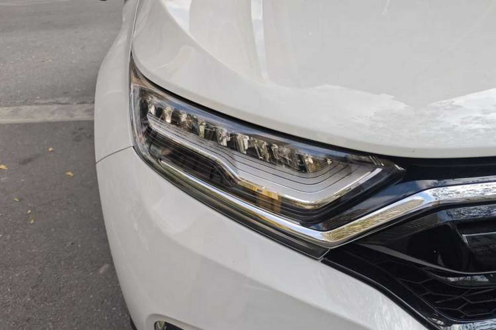 Used Honda CR-V 2021 240TURBO CVT 2WD Fashion Edition Right Front Headlight