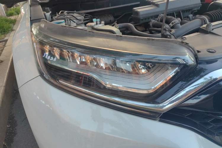 Used Honda CR-V 2021 240TURBO CVT 2WD Fashion Edition Right Front Headlight