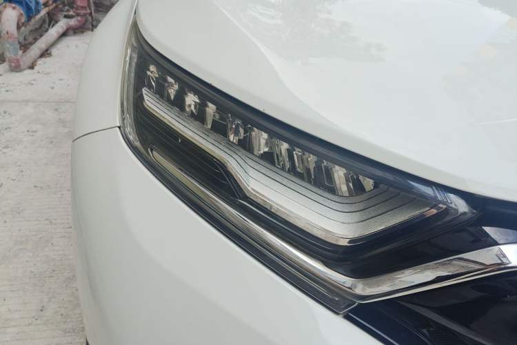 Used Honda CR-V 2021 240TURBO CVT 2WD Comfort Version Right Front Headlight