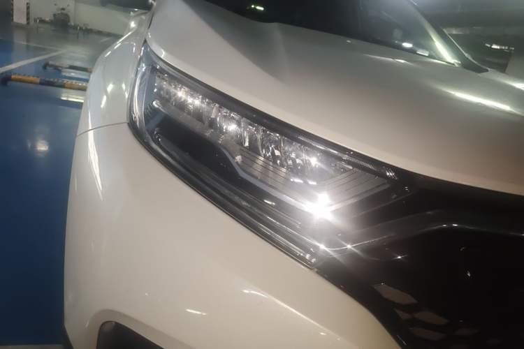 Used Honda CR-V 2021 240TURBO CVT 2WD Comfort Version Right Front Headlight