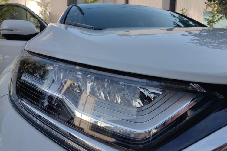 Used Honda CR-V 2021 240TURBO CVT 2WD Comfort Version Right Front Headlight