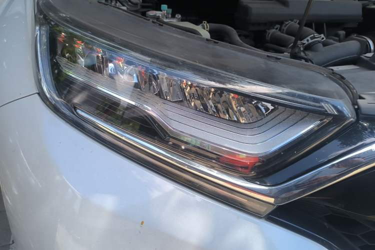 Used Honda CR-V 2021 240TURBO CVT 2WD Comfort Version Right Front Headlight