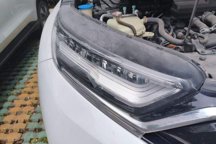 Used Honda CR-V 2021 240TURBO CVT 2WD Fashion Edition Right Front Headlight
