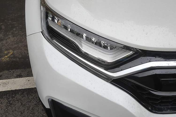 Used Honda CR-V 2021 240TURBO CVT 2WD Comfort Version Right Front Headlight