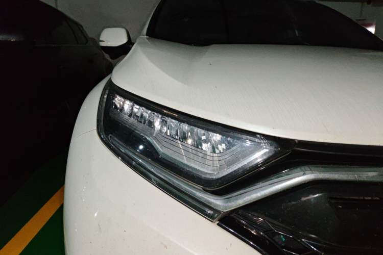 Used Honda CR-V 2021 240TURBO CVT 2WD Fashion Edition Right Front Headlight