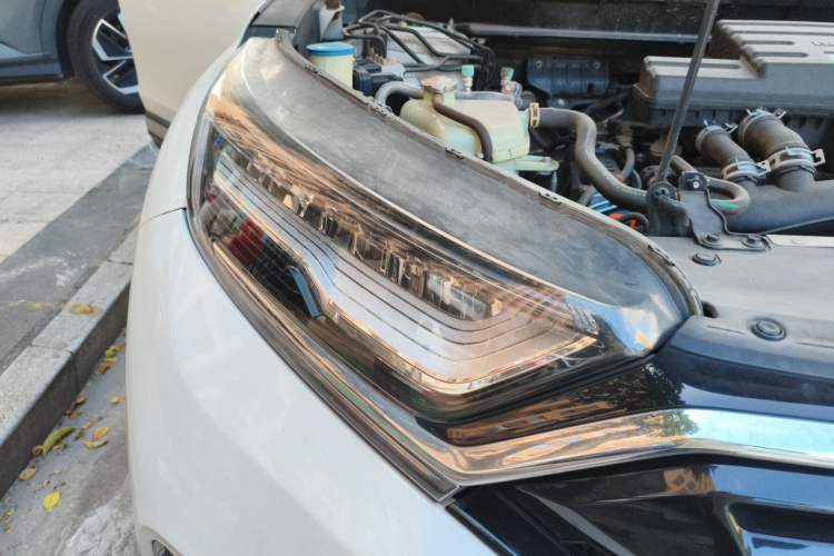 Used Honda CR-V 2021 240TURBO CVT 2WD Fashion Edition Right Front Headlight