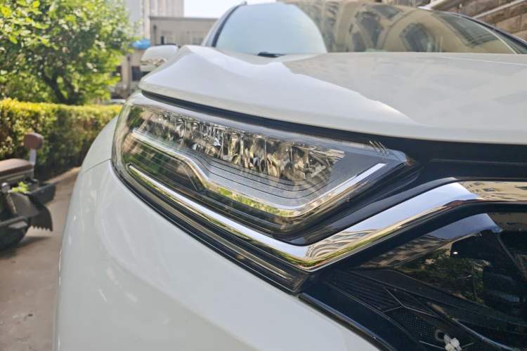 Used Honda CR-V 2021 240TURBO CVT 2WD Comfort Version Right Front Headlight