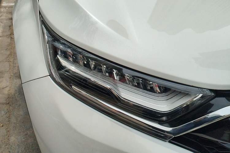 Used Honda CR-V 2021 240TURBO CVT 2WD Comfort Version Right Front Headlight