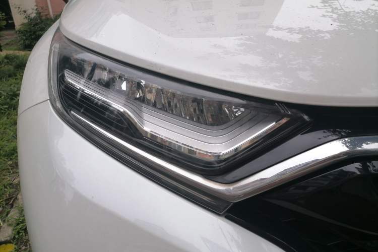 Used Honda CR-V 2021 240TURBO CVT 2WD Fashion Edition Right Front Headlight