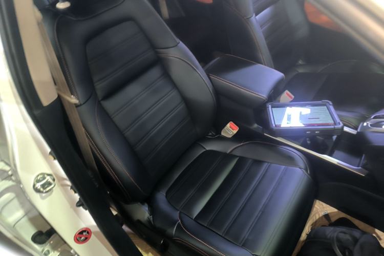 Used Honda CR-V 2021 240TURBO CVT 2WD Comfort Version Right Front Seat