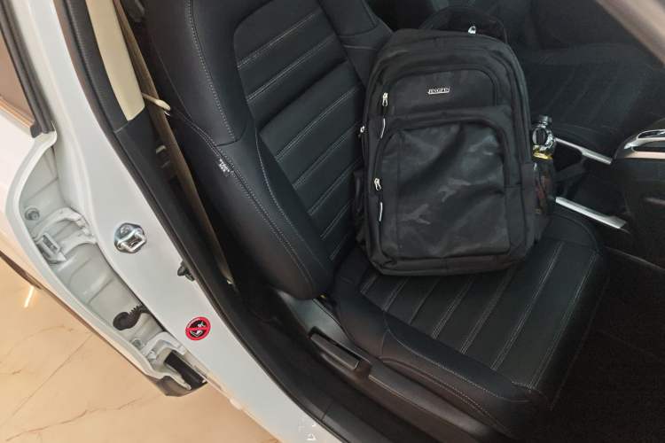 Used Honda CR-V 2021 240TURBO CVT 2WD Comfort Version Right Front Seat