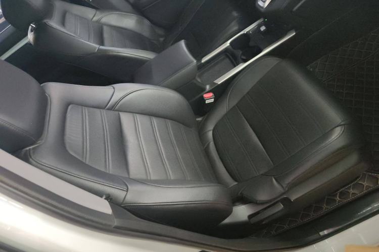 Used Honda CR-V 2021 Rui Hybrid 2.0L 2WD Pure Speed Edition Right Front Seat
